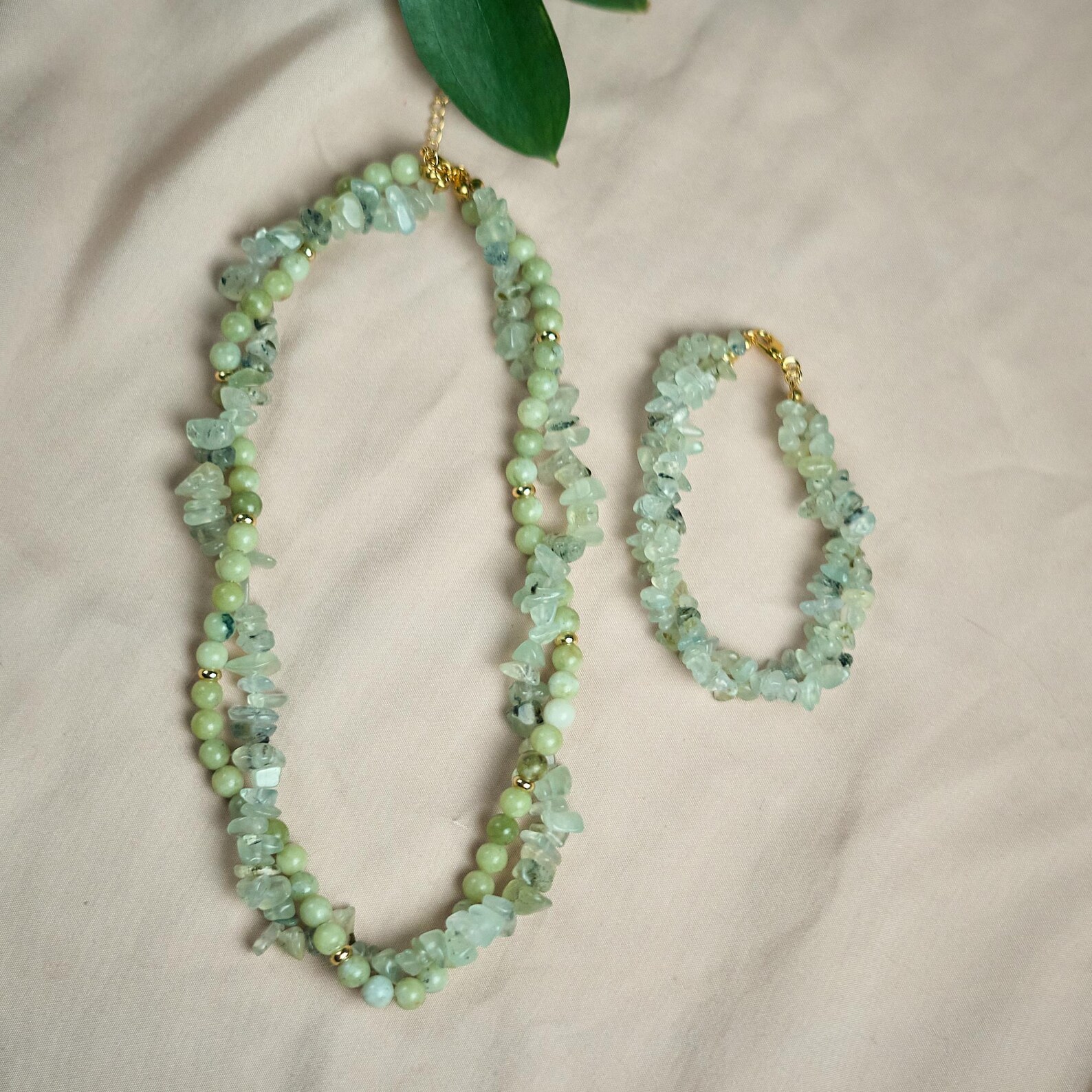 Green Jade Prehnite Choker 3